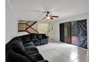 9911 NW 6th Court, Plantation, FL 33324 Sold 02/23/24