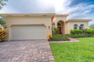 5531 Place Lake Drive, Fort Pierce, FL 34951 Sold 03/01/24