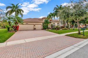 6054 Walnut Hill Drive, Lake Worth, FL 33467 Sold 03/07/24