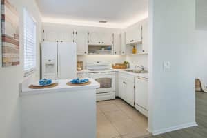 64 Woodland Drive 102, Vero Beach, FL 32962 Sold 04/30/24