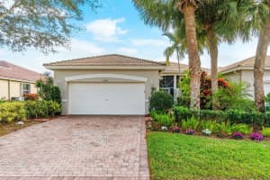 10661 Royal Caribbean Circle, Boynton Beach, FL 33437 Sold 05/14/24