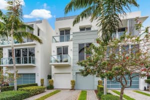 136 Macfarlane Drive, Delray Beach, FL 33483 Sold 05/03/24