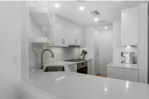 1225 S Ocean Boulevard 604, Delray Beach, FL 33483 Sold 06/27/24