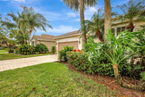 6899 Elianto Way, Lake Worth, FL 33467 Sold 04/23/24