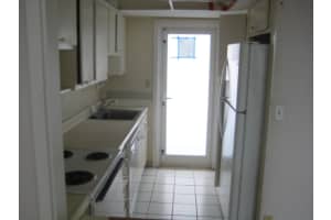 333 NE 21st Avenue, Deerfield Beach, FL 33441 Sold 05/30/24