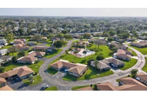 127 Mockingbird Lane, Delray Beach, FL 33445 Sold 04/26/24