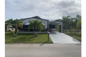 24 Calle De Lagos, Fort Pierce, FL 34951 Sold 03/08/24