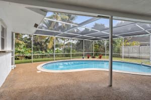 572 NW 11th Avenue NW, Boca Raton, FL 33486 Sold 03/20/24