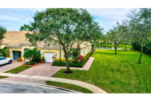 2270 Windjammer Way, West Palm Beach, FL 33411 Sold 03/25/24