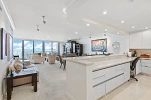 2001 SE Sailfish Point Boulevard 214, Stuart, FL 34996 Sold 06/23/25