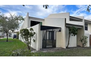 9780 NW 10th Street 86, Pembroke Pines, FL 33024 Sold 04/17/24