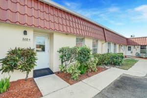 868 Worcester Lane B, Lake Worth, FL 33467 Sold 06/07/24