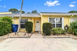 110 Oakwood Drive, Jupiter, FL 33458 Sold 03/15/24