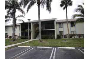 1114 Green Pine Boulevard D2, West Palm Beach, FL 33409 Sold 09/26/24