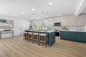 562 NW 13th Drive, Boca Raton, FL 33486 Sold 04/10/24