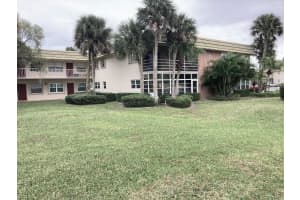 37 Vista Gardens Trail 206, Vero Beach, FL 32962 Sold 08/23/24