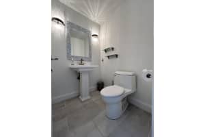 718 NE 20th Lane, Boynton Beach, FL 33435 Sold 05/01/24