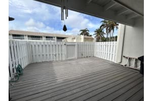 718 NE 20th Lane, Boynton Beach, FL 33435 Sold 05/01/24