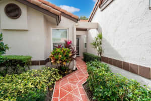 6069 Waldwick Circle, Delray Beach, FL 33484 Sold 05/15/24