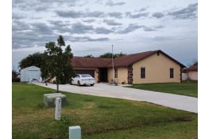 89 Sandalwood Drive, Fort Pierce, FL 34947 Sold 03/22/24