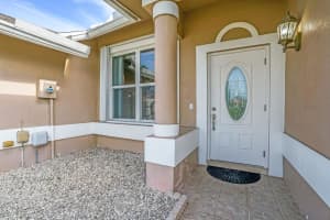 104 Royal Pine Circle N, Royal Palm Beach, FL 33411 Sold 04/29/24