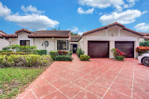 6172 Kings Gate Circle, Delray Beach, FL 33484 Sold 05/29/24