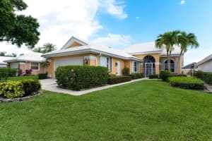 2293 Saratoga Lane, West Palm Beach, FL 33409 Sold 06/28/24