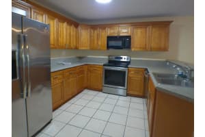 6402 Adriatic Way, West Palm Beach, FL 33413 Sold 03/15/24