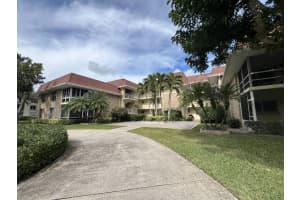 5500 Tamberlane Circle 104, Palm Beach Gardens, FL 33418 Sold 03/26/24
