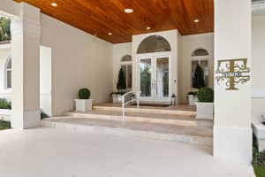 19134 SE Old Trail Drive W, Jupiter, FL 33478 Sold 05/01/24