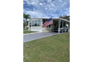 60 Calle De Lagos, Fort Pierce, FL 34951 Sold 03/18/24