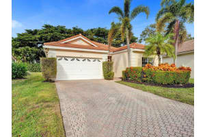 9813 Lemonwood Way, Boynton Beach, FL 33437 Sold 04/30/24