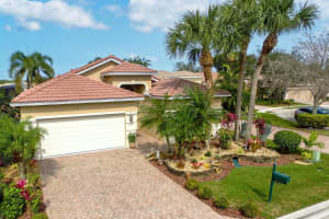 8189 Parini Way, Lake Worth, FL 33467 Sold 05/01/24