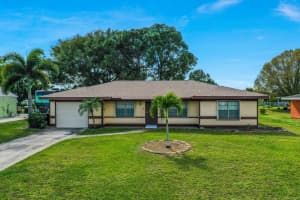 632 SW Everett Ct, Port St Lucie, FL 34953 Sold 05/16/24
