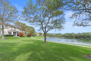 348 Spruce Street, Boynton Beach, FL 33426 Sold 04/01/24