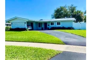 820 SW 2nd Street, Boca Raton, FL 33486 Sold 04/02/24