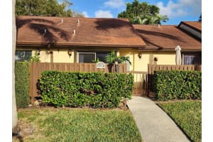 1020 Green Pine Boulevard F, West Palm Beach, FL 33409 Sold 12/09/24