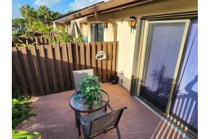 1020 Green Pine Boulevard F, West Palm Beach, FL 33409 Sold 12/09/24