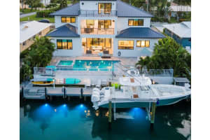 19142 Basin Street, Jupiter, FL 33469 Sold 04/23/24