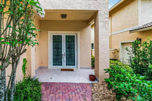 11895 SE Plandome Drive, Hobe Sound, FL 33455 Sold 03/22/24