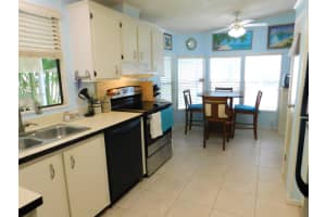 518 Hemingway Terrace, Fort Pierce, FL 34982 Sold 06/07/24