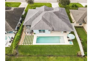 8684 SE Pinehaven Avenue, Hobe Sound, FL 33455 Sold 06/28/24