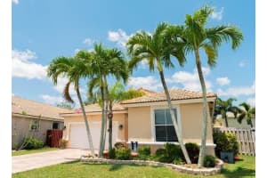 9613 Verona Lakes Boulevard, Boynton Beach, FL 33472 Sold 06/06/24