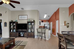 6468 Park Lake Circle 1, Boynton Beach, FL 33437 Sold 04/17/24