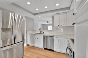 11 Willowbrook Lane 108, Delray Beach, FL 33446 Sold 03/12/24