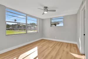 11 Willowbrook Lane 108, Delray Beach, FL 33446 Sold 03/12/24