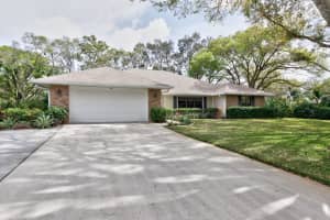 470 38th Square SW, Vero Beach, FL 32968 Sold 05/10/24