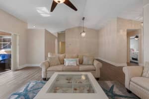 10180 Plum Street, Palm Beach Gardens, FL 33410 Sold 04/03/24