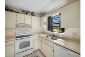 326 Jupiter Lakes Boulevard 2317d, Jupiter, FL 33458 Sold 09/06/24