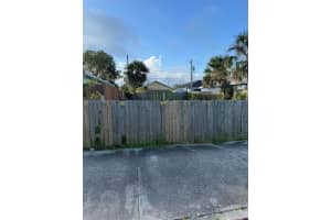 1040 18th Street, West Palm Beach, FL 33407 Sold 12/17/24